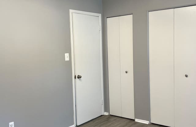 Oakridge Apartments Gallery 4