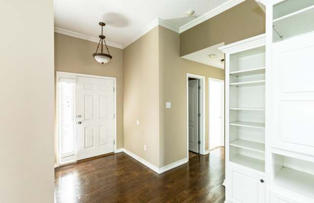 9706 Avenue W Gallery 3