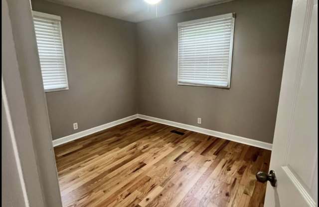 6313 Thunderbird Dr Gallery 3