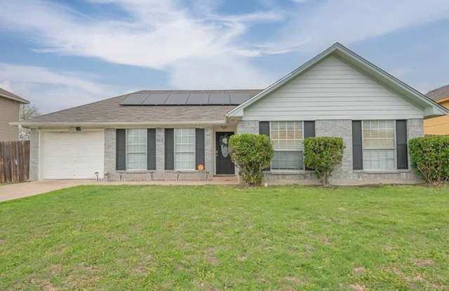 Charming 3-Bedroom Home in Killeen Gallery 1