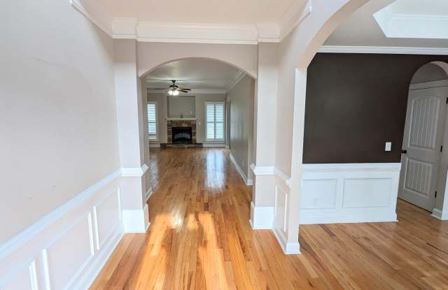 9512 Berwick Court Gallery 2