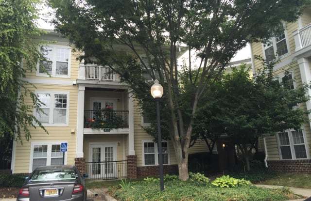 935 BEACON SQUARE COURT - 935 Beacon Square Court, Gaithersburg, MD 20878