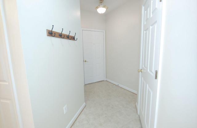 2610 CHAPEL LAKE Drive Gallery 4