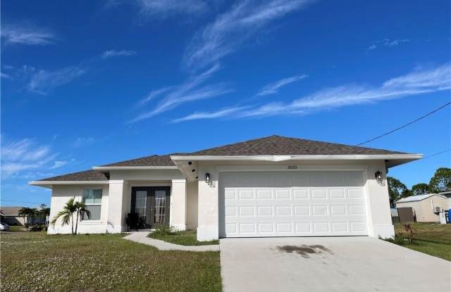 2620 NW 23rd photos photos