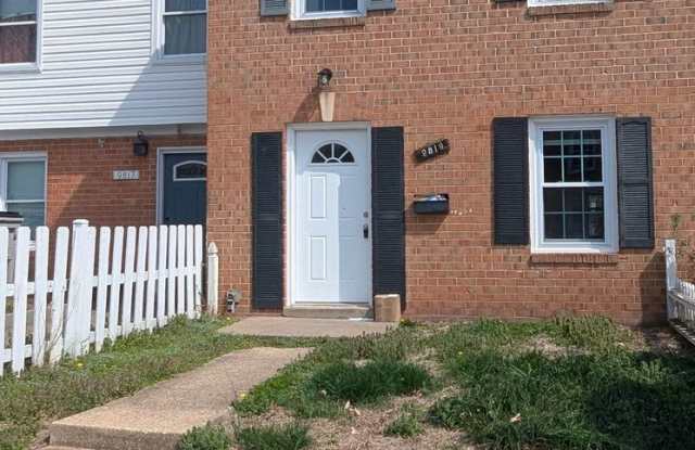 Charming 3 Bed And 1.5 Bath Townhome In Georgetown South photos photos Charming 3 Bed And 1.5 Bath Townhome In Georgetown South photos photos