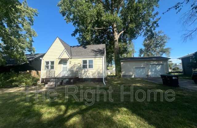 5417 S 49th St photos photos