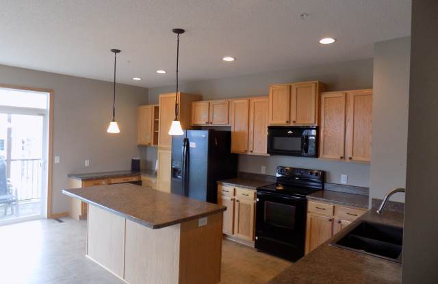 11941 Emery Village Drive North Gallery 3