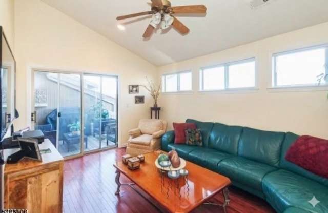 16 Mcchesney Ct Gallery 3