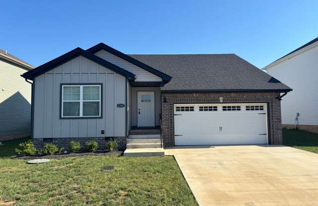 Stunning Home with Open Floor Plan in SANGO!! Gallery 1