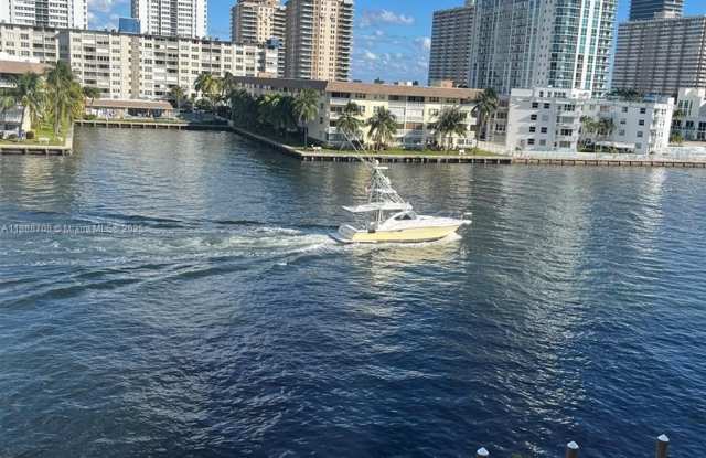 111 Golden Isles Dr photos photos