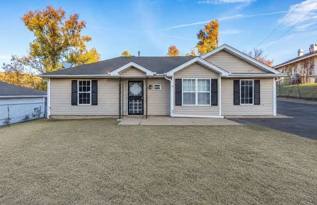 Move-In Ready 3BR/2BA Home with Large Backyard – Only $1,225/Month! photos photos