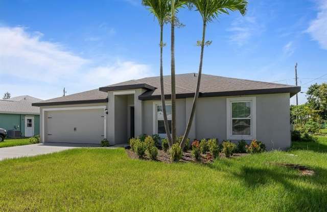 1597 Berkshire Blvd photos photos