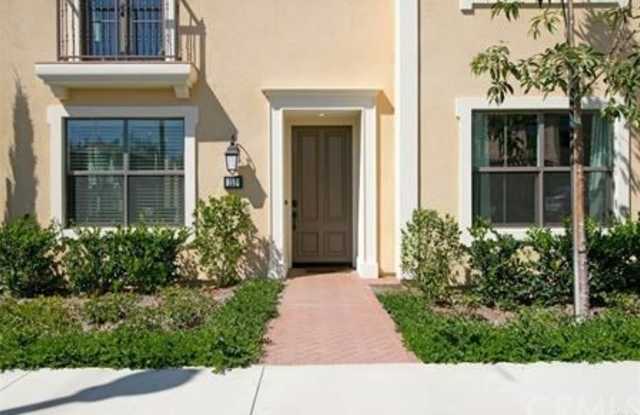 157 Working - 157 Working Rnch, Irvine, CA 92602