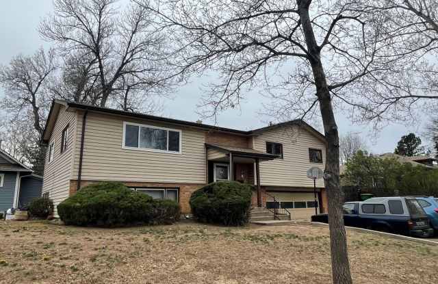 STUDENTS WELCOME! Split-Level Home in Midtown Ft. Collins photos photos