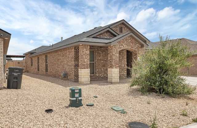 302 Farmstead Lane Gallery 3