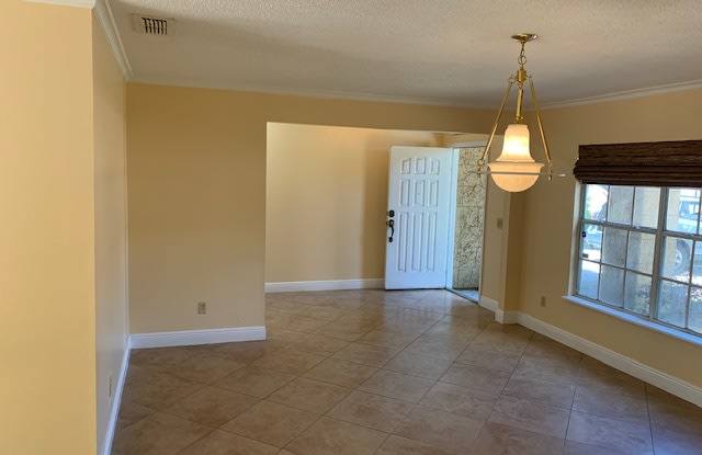 1603 Bismarck Dr Gallery 4