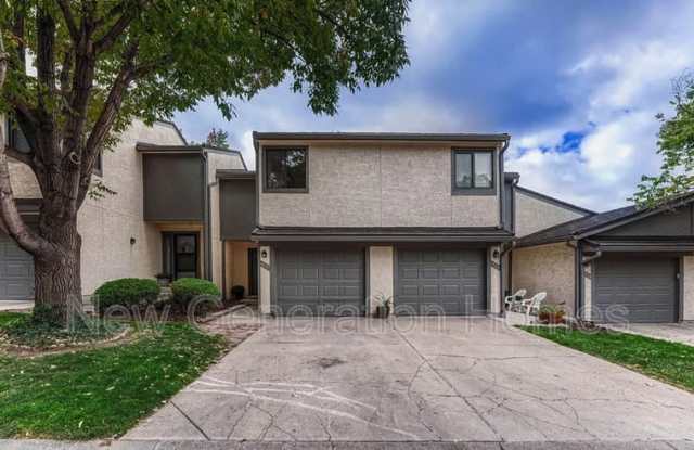 4552 Castlepoint Drive - 1 photos photos