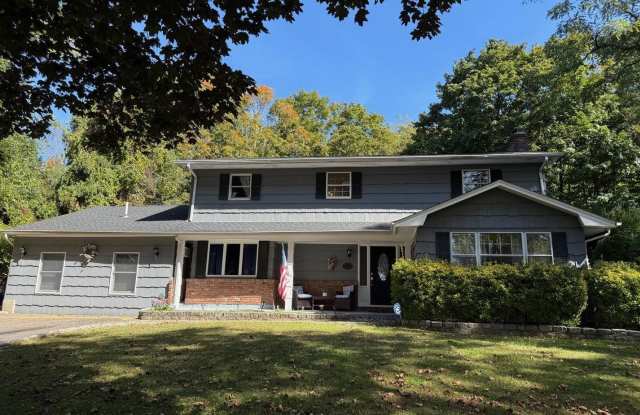 2 Harbor Circle - 2 Harbor Circle, Centerport, NY 11721