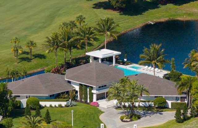 3521 Glenwood Court Gallery 2