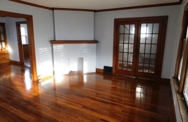 Beautiful 3 Bdrm Single Family Home - 8229 Garfield Boulevard, Garfield Heights, OH 44125