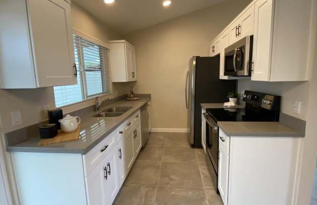 3008 W MOHAWK Lane - 3008 West Mohawk Lane, Phoenix, AZ 85027