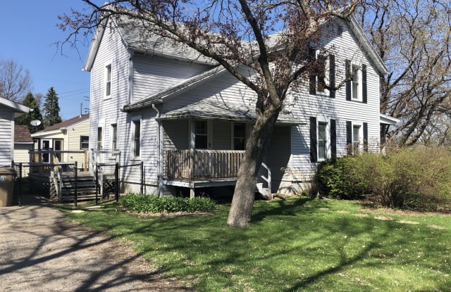 3702 Hillcrest DriveB - 3702 Hillcrest Drive, Madison, WI 53705
