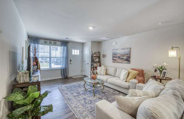 8 Chambers Garden Drive photos photos