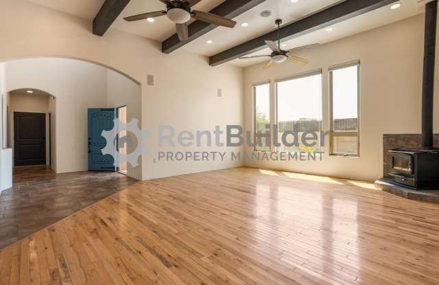 ****LEASE PENDING**** PLEASE APPLY AT YOUR OWN DISCRETION Gallery 4