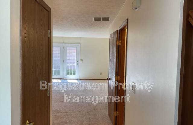 4639 Burchdale St Gallery 1