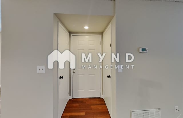 3304 Shadow Park Pl Gallery 2