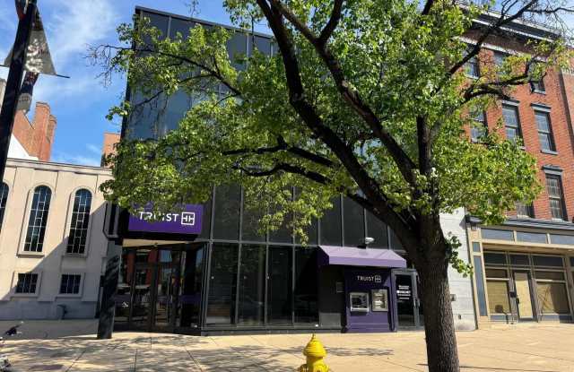 1 E MARKET Street photos photos