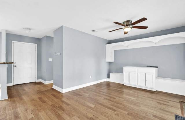 627 Ferretti Avenue photos photos