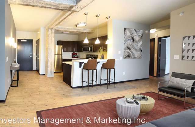 First Avenue Apartments Gallery 3