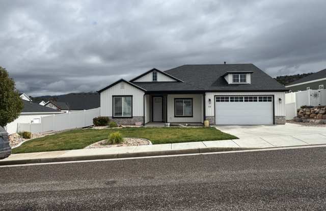 Ranch Rambler Home in Crescent Hills Subdivision photos photos Ranch Rambler Home in Crescent Hills Subdivision photos photos