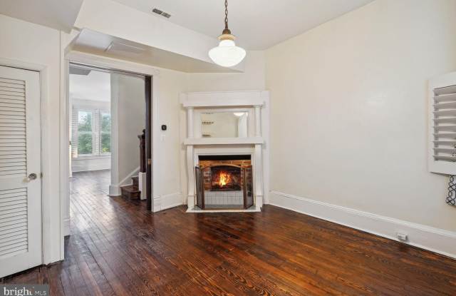 1932 35TH STREET NW photos photos