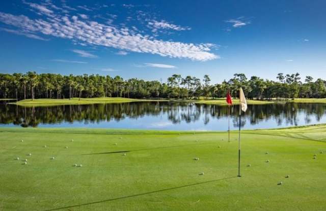 ** GOLF ENTHUSIASTS? ** PRESTIGIOUS VANDERBILT COUNTRY CLUB ** BEAUTIFUL 3 BED-2 BATH CONDO WITH OPTIONAL GOLF TRANSFER FOR THOSE GOLFERS ** Gallery 4