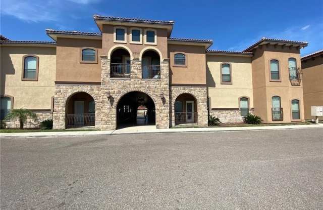 2705 Mimosa Drive unit: 2 photos photos