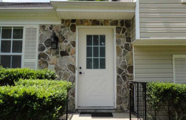 129 Birch Rill Drive Gallery 3