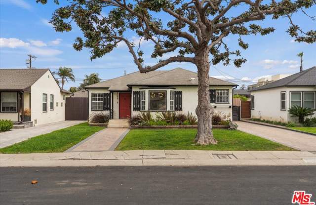 8348 Reading Avenue photos photos