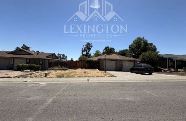 6031 Rowan Way photos photos