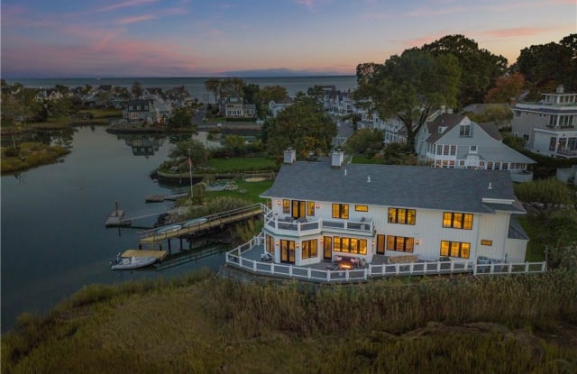 10 Nearwater Road - 10 Nearwater Road, Norwalk, CT 06853