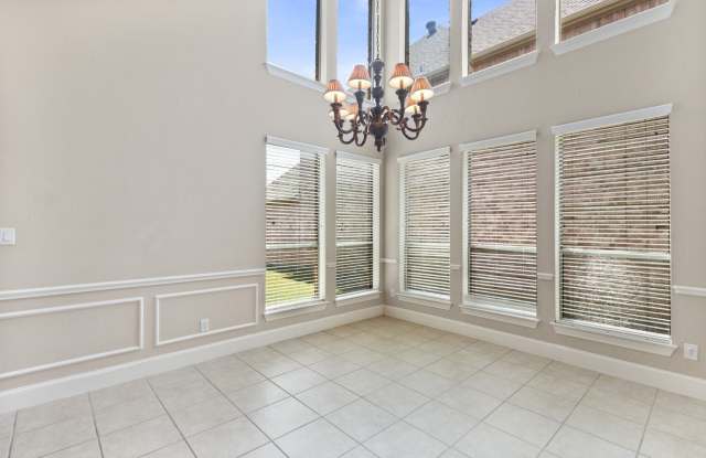 3240 Forestbrook Drive Gallery 3