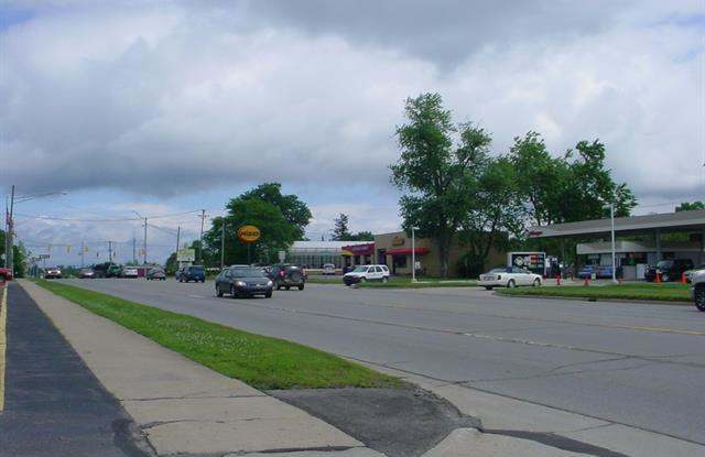 600 S Lapeer Road Gallery 3