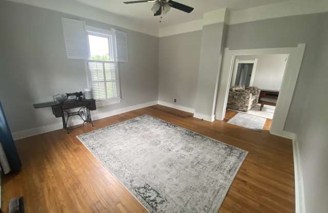 233 E High St photos photos