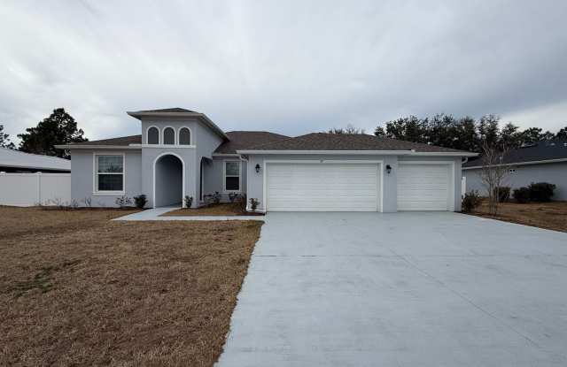 Beautiful 4 bedroom 2 bathroom home photos photos