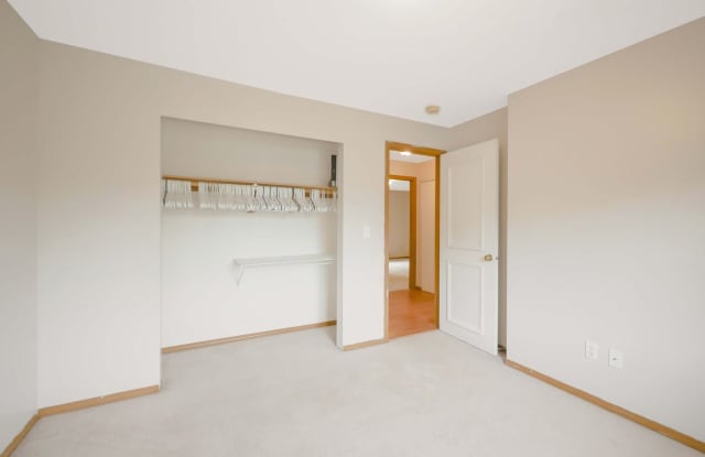 2910 Larkspur Dr Gallery 4