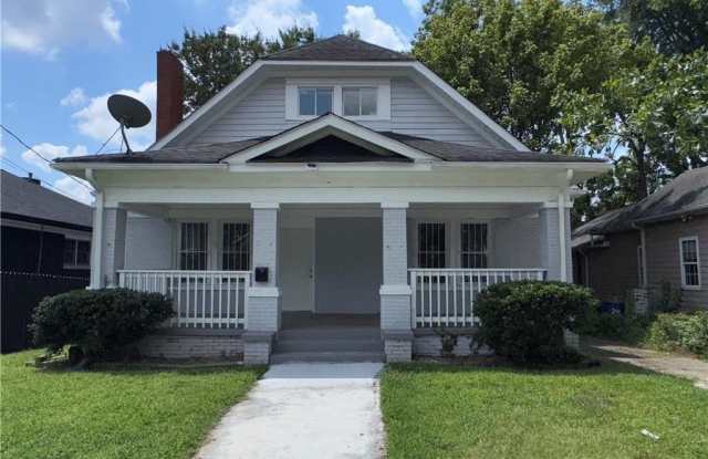 1462 Lucile Avenue SW photos photos