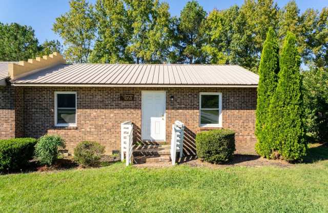 Two Bedroom Home! Gallery 1