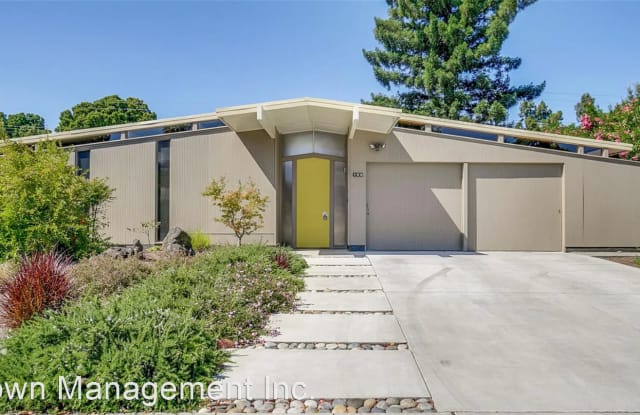 152 Ferne Court - 152 Ferne Court, Palo Alto, CA 94306