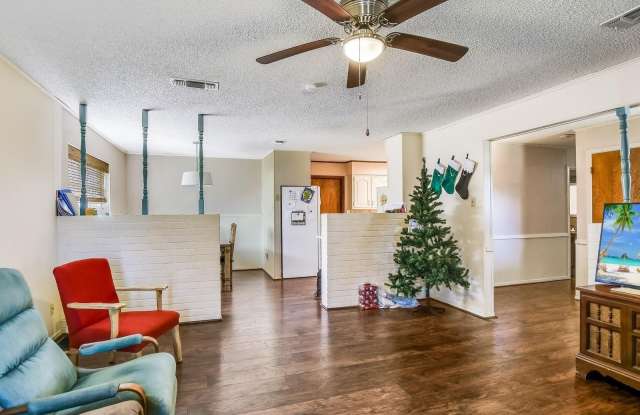1418 Ocotilla Unit A Gallery 2